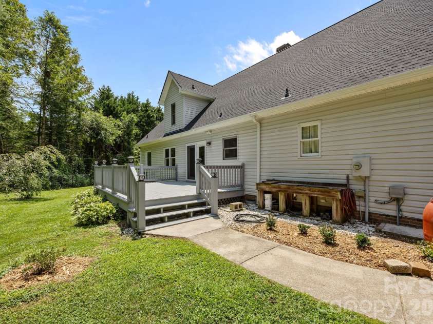 6 Springfield Way, Arden, NC 28704.  MLS# CAR4349463, YatesRealty ID 12215. 