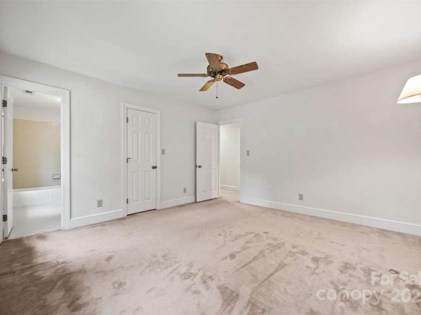 7103 Forest Ridge Road, Matthews, NC 28104.  MLS# CAR4255751, YatesRealty ID 12216. 2 of 3 secondary bedrooms up w/ direct bath access