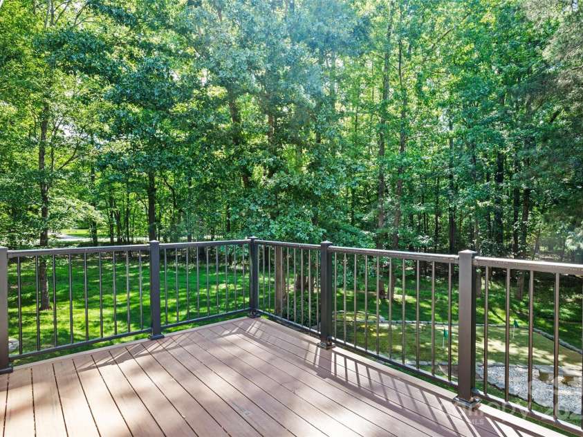 7103 Forest Ridge Road, Matthews, NC 28104.  MLS# CAR4255751, YatesRealty ID 12216. Trex deck