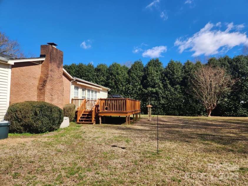 105 Brickyard Road, Fort Mill, SC 29715.  MLS# CAR4231226, YatesRealty ID 12217. 