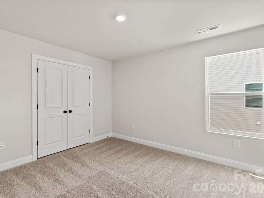 3530 Saddlebred Drive, Gastonia, NC 28052.  MLS# CAR4334739, YatesRealty ID 12217. 