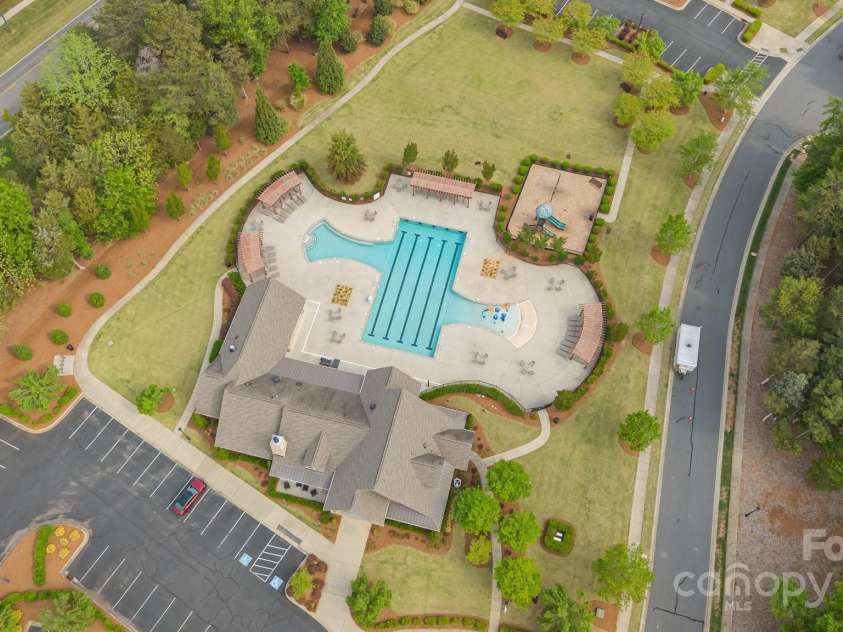 11304 Preservation Lane, Charlotte, NC 28278.  MLS# CAR4249820, YatesRealty ID 12218. Ample pool parking!