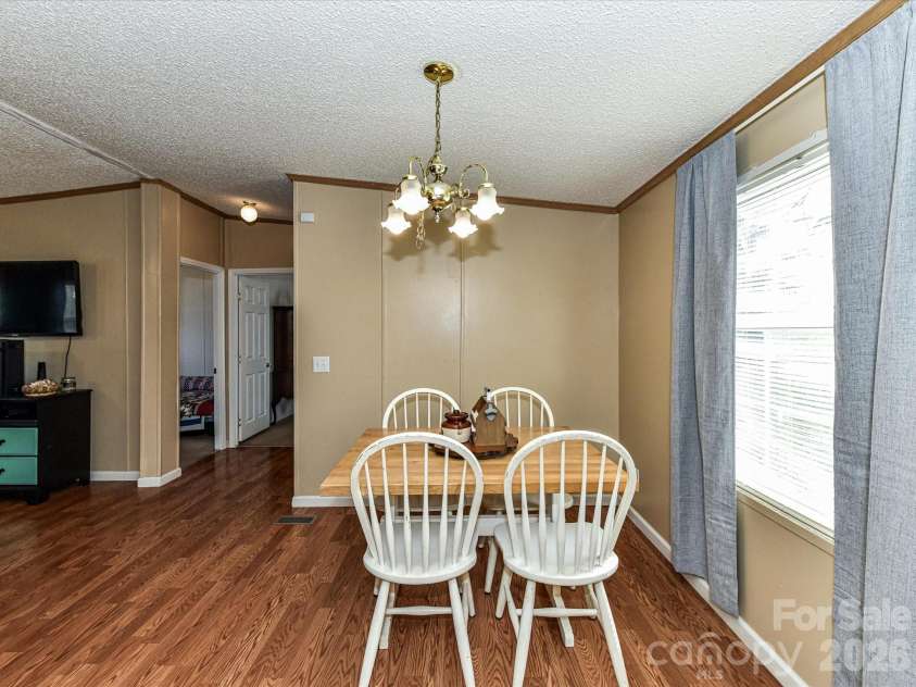 1565 Foxbrook Circle, Lancaster, SC 29720.  MLS# CAR4304342, YatesRealty ID 12220. 