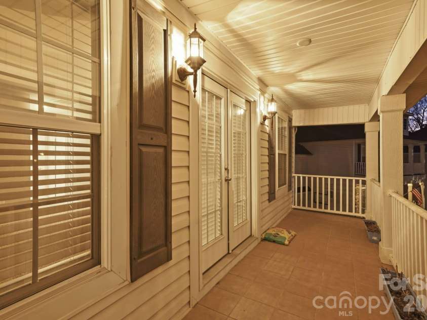 13062 Windy Lea Lane, Huntersville, NC 28078.  MLS# CAR4356532, YatesRealty ID 12221. 