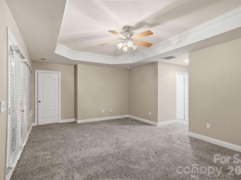 13062 Windy Lea Lane, Huntersville, NC 28078.  MLS# CAR4356532, YatesRealty ID 12221. 