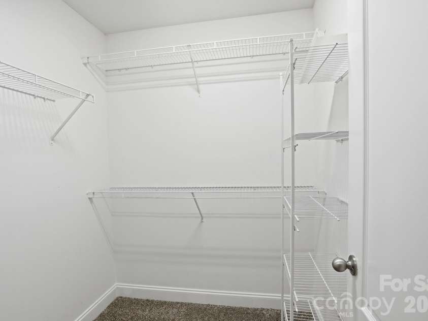 13062 Windy Lea Lane, Huntersville, NC 28078.  MLS# CAR4356532, YatesRealty ID 12221. 