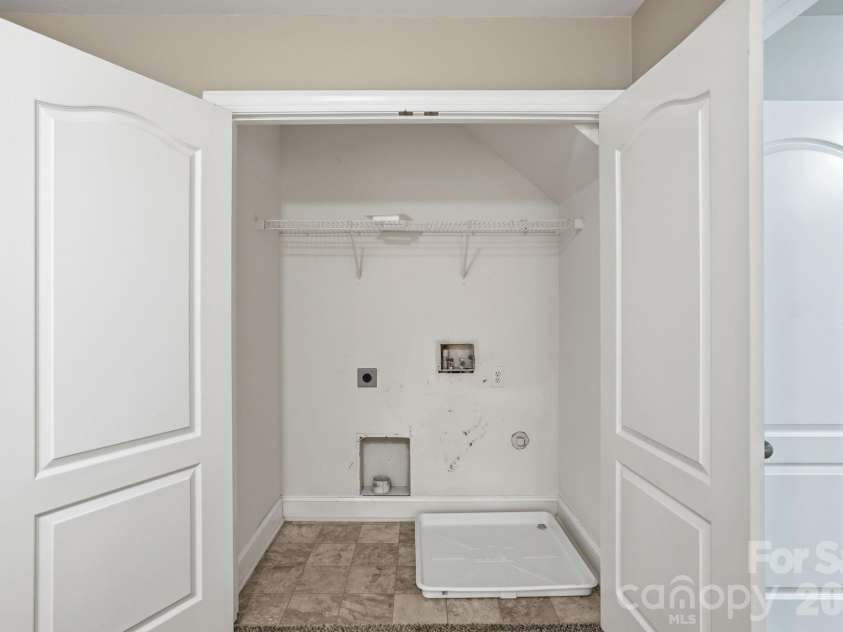 13062 Windy Lea Lane, Huntersville, NC 28078.  MLS# CAR4356532, YatesRealty ID 12221. 