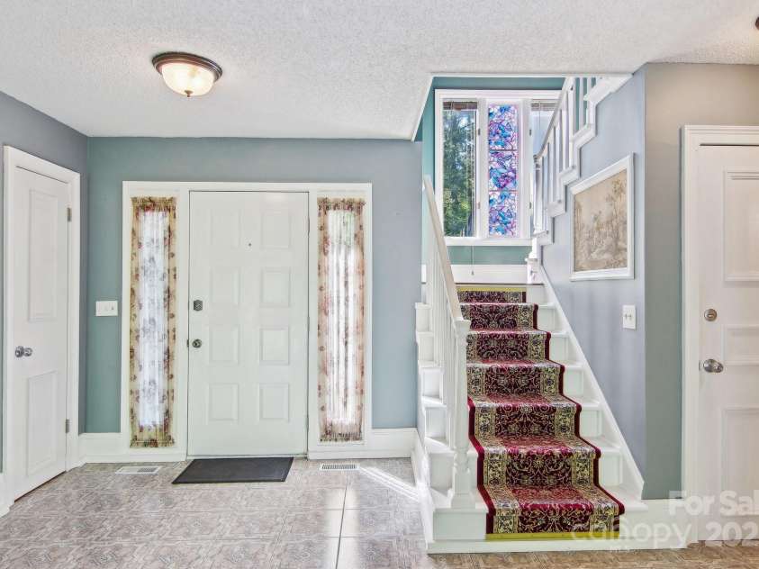 50 Whiskey Creek Road, Hendersonville, NC 28739.  MLS# CAR4257295, YatesRealty ID 12221. 