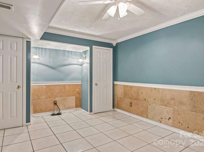 50 Whiskey Creek Road, Hendersonville, NC 28739.  MLS# CAR4257295, YatesRealty ID 12221. Bonus room