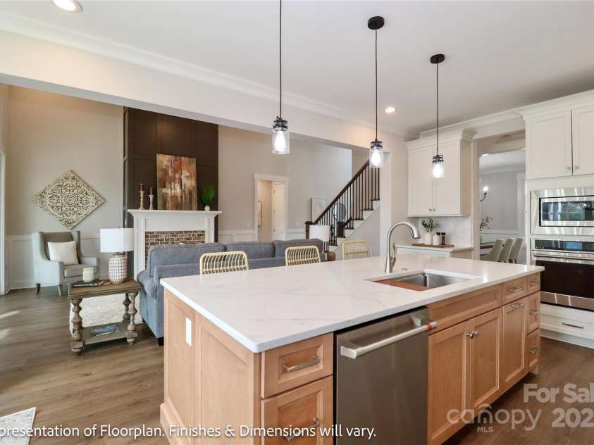 4271 Candlewood Drive, Sherrills Ford, NC 28673.  MLS# CAR4200729, YatesRealty ID 12222. 