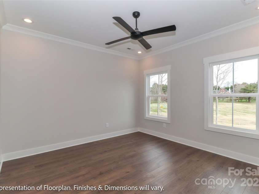 4271 Candlewood Drive, Sherrills Ford, NC 28673.  MLS# CAR4200729, YatesRealty ID 12222. 