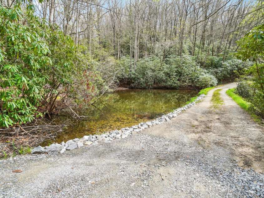 1115 Kilpatrick Road, Hendersonville, NC 28739.  MLS# CAR4368612, YatesRealty ID 12223. 