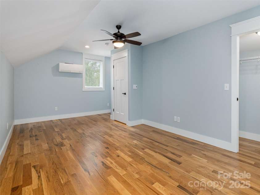 76 Foundry Lane, Hendersonville, NC 28792.  MLS# CAR4255928, YatesRealty ID 12223. 