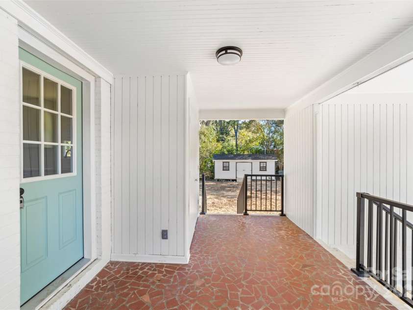 3503 Linwood Road, Gastonia, NC 28052.  MLS# CAR4192661, YatesRealty ID 12224. 