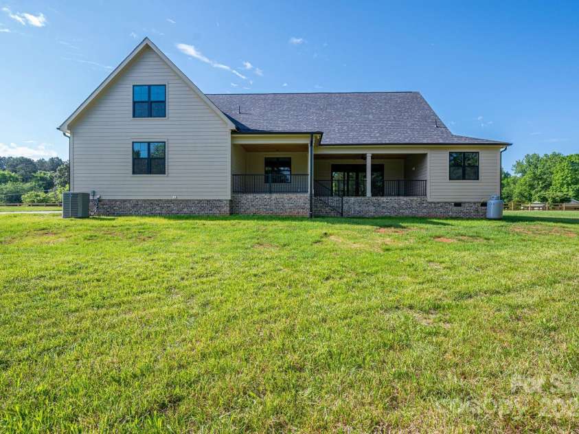 2313 Ivey Church Road, Maiden, NC 28650.  MLS# CAR4255573, YatesRealty ID 12225. 