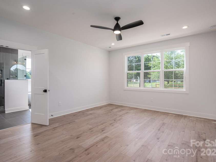 2313 Ivey Church Road, Maiden, NC 28650.  MLS# CAR4255573, YatesRealty ID 12225. Primary Bedroom