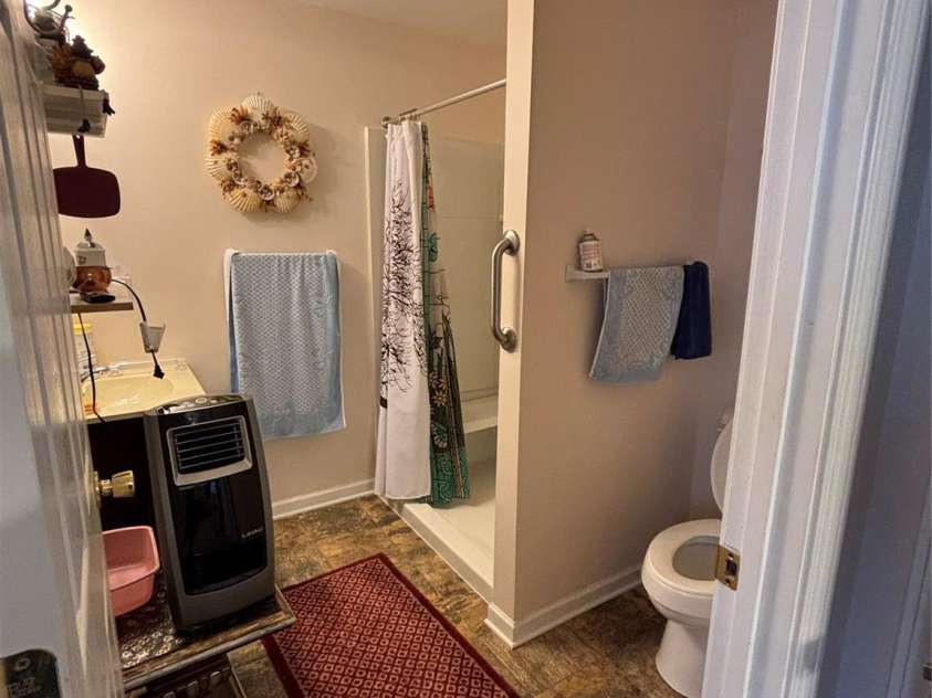 503 9th Avenue, Conover, NC 28613.  MLS# CAR4352494, YatesRealty ID 12226. 2nd living quarter has a walk in shower