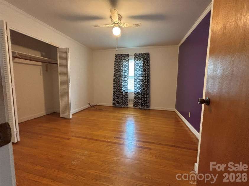 503 9th Avenue, Conover, NC 28613.  MLS# CAR4352494, YatesRealty ID 12226. 