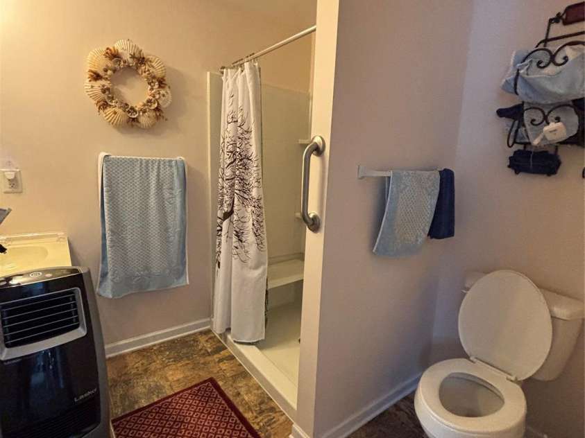 503 9th Avenue, Conover, NC 28613.  MLS# CAR4352494, YatesRealty ID 12226. 