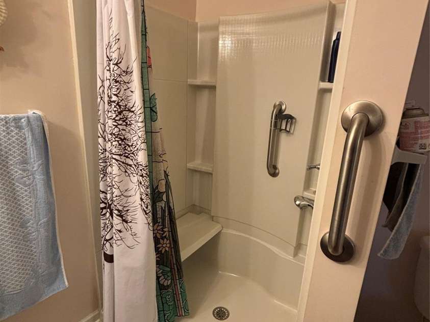 503 9th Avenue, Conover, NC 28613.  MLS# CAR4352494, YatesRealty ID 12226. Walk in shower option in the studio apt