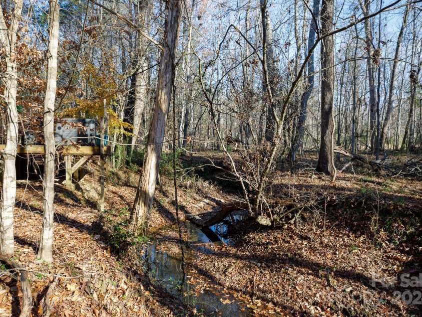 633 Weston Acres Road, Fort Lawn, SC 29714.  MLS# CAR4206008, YatesRealty ID 12227. 