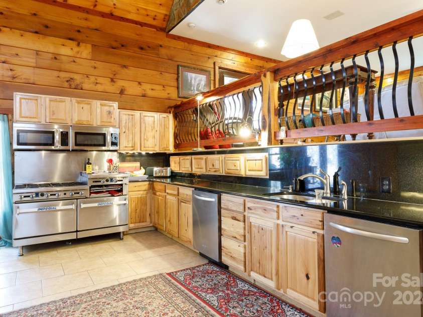 633 Weston Acres Road, Fort Lawn, SC 29714.  MLS# CAR4206008, YatesRealty ID 12227. 