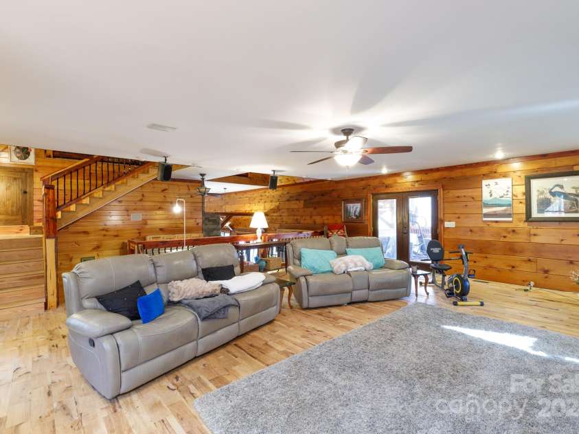 633 Weston Acres Road, Fort Lawn, SC 29714.  MLS# CAR4206008, YatesRealty ID 12227. 