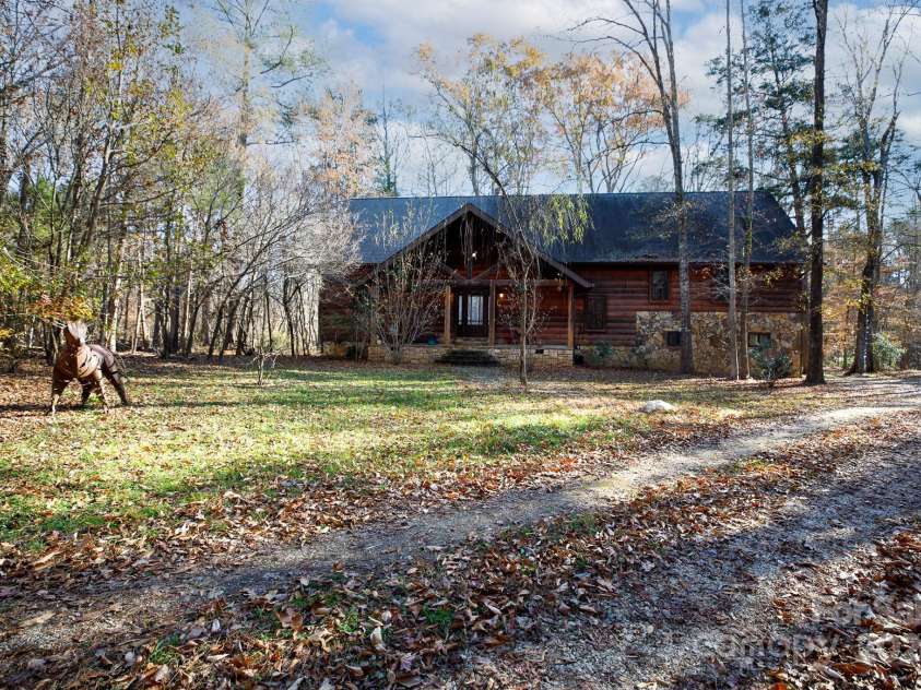 633 Weston Acres Road, Fort Lawn, SC 29714.  MLS# CAR4206008, YatesRealty ID 12227. 
