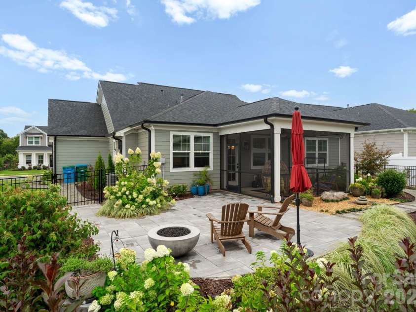 13630 Tranquil Day Drive, Matthews, NC 28105.  MLS# CAR4361521, YatesRealty ID 12229. 