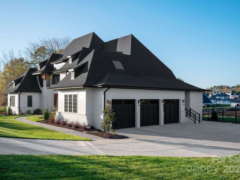 1004 Maxwell Court, Marvin, NC 28173.  MLS# CAR4226454, YatesRealty ID 1223. 