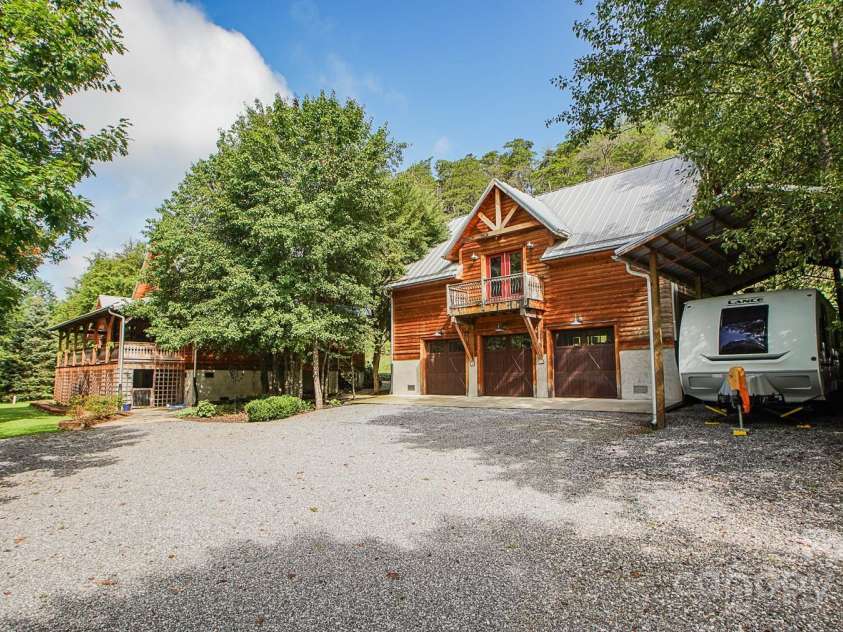 1048 River Road, Sylva, NC 28779.  MLS# CAR4321183, YatesRealty ID 12230. 