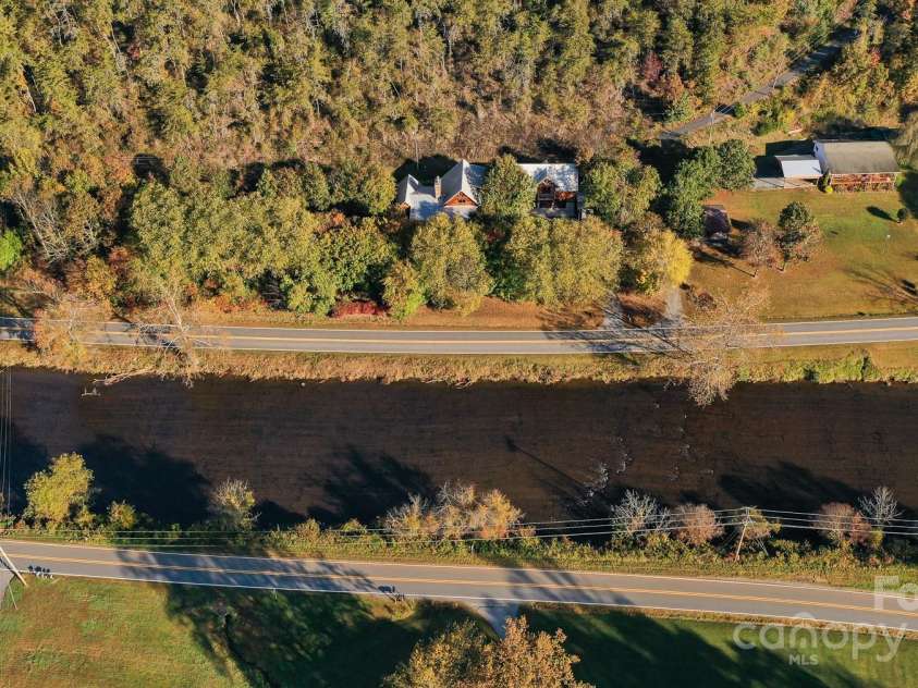 1048 River Road, Sylva, NC 28779.  MLS# CAR4321183, YatesRealty ID 12230. 