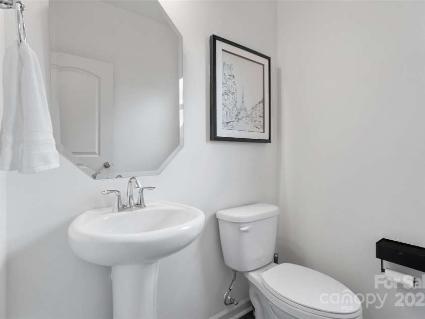 18607 Mainsail Court, Lancaster, SC 29720.  MLS# CAR4231294, YatesRealty ID 12231. 