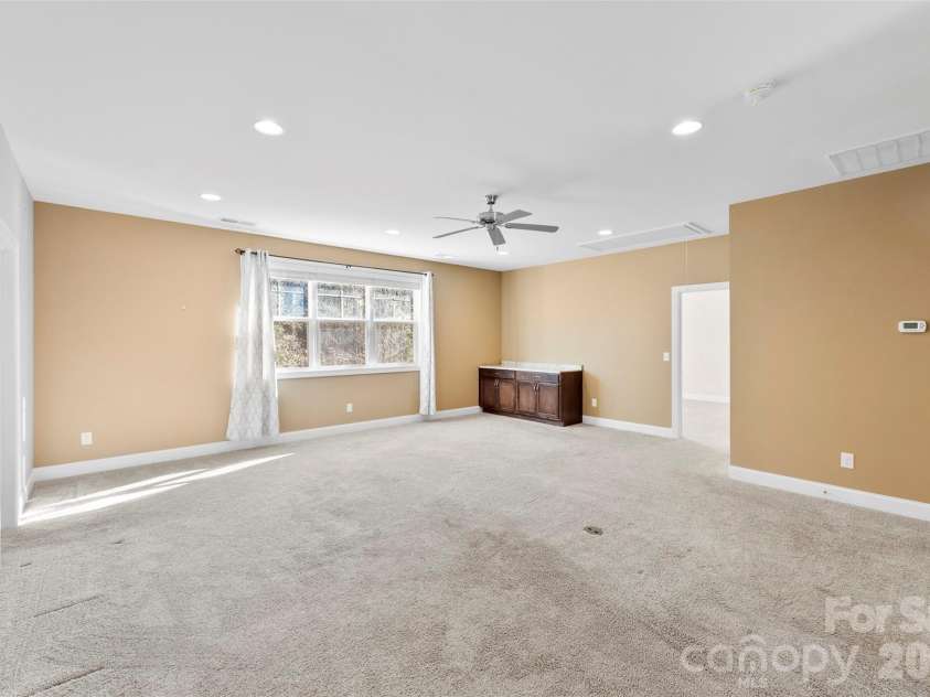 6065 Chimney Bluff Road, Lancaster, SC 29720.  MLS# CAR4334655, YatesRealty ID 12232. 
