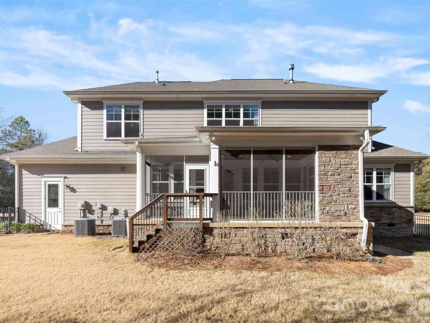 6065 Chimney Bluff Road, Lancaster, SC 29720.  MLS# CAR4334655, YatesRealty ID 12232. 