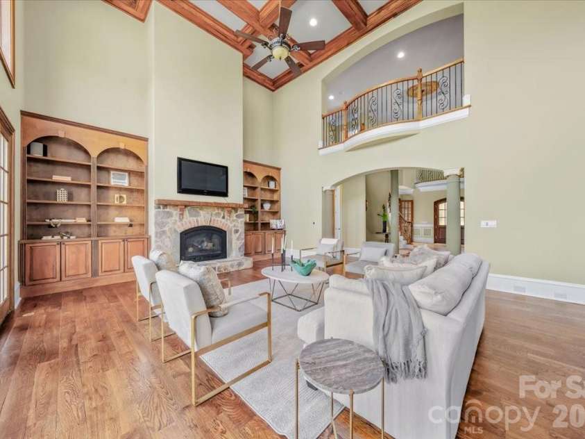 1900 Funny Cide Drive, Waxhaw, NC 28173.  MLS# CAR4360156, YatesRealty ID 12233. 