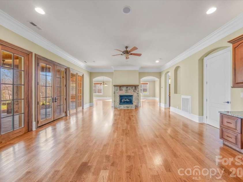 1900 Funny Cide Drive, Waxhaw, NC 28173.  MLS# CAR4360156, YatesRealty ID 12233. 
