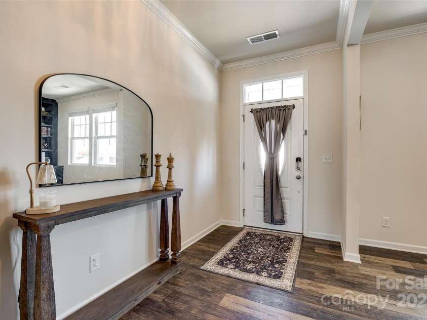 19010 Hawk Haven Lane, Charlotte, NC 28278.  MLS# CAR4244442, YatesRealty ID 12233. 