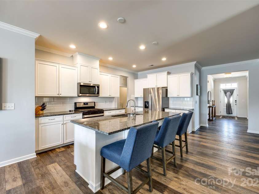 19010 Hawk Haven Lane, Charlotte, NC 28278.  MLS# CAR4244442, YatesRealty ID 12233. 