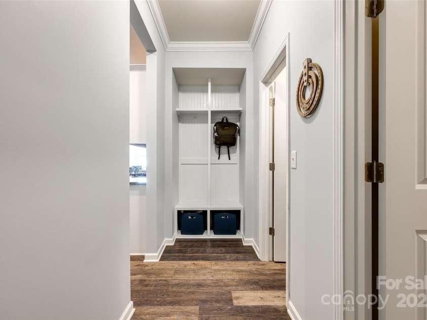 19010 Hawk Haven Lane, Charlotte, NC 28278.  MLS# CAR4244442, YatesRealty ID 12233. 