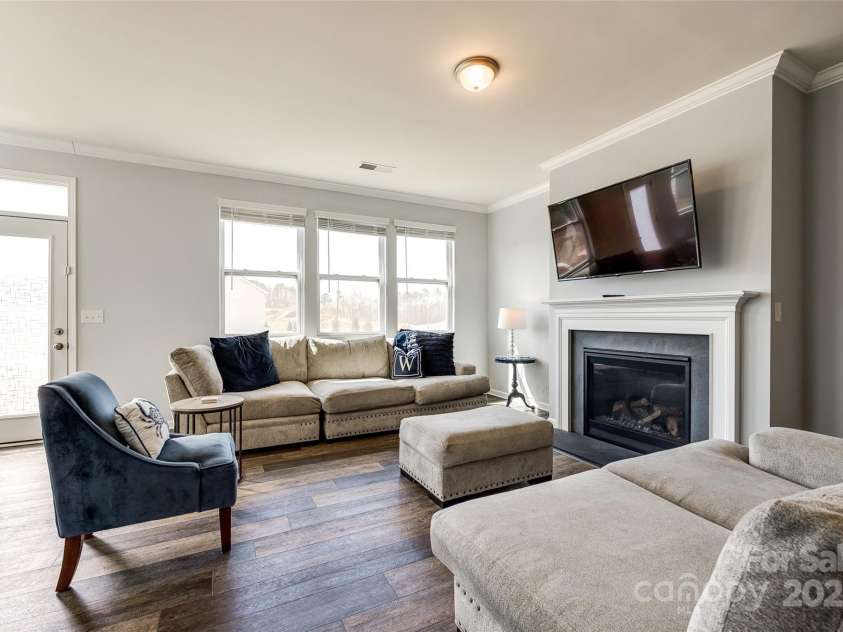 19010 Hawk Haven Lane, Charlotte, NC 28278.  MLS# CAR4244442, YatesRealty ID 12233. 