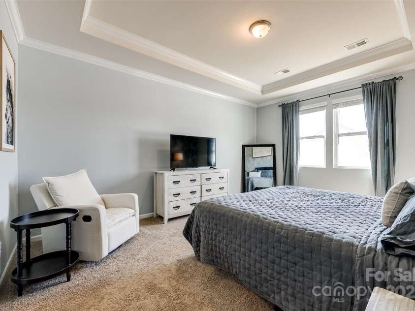 19010 Hawk Haven Lane, Charlotte, NC 28278.  MLS# CAR4244442, YatesRealty ID 12233. 