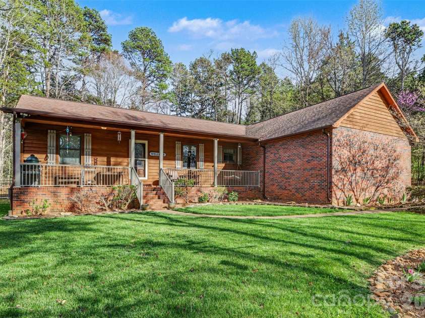 2199 Coddle Creek Highway, Mooresville, NC 28115.  MLS# CAR4359569, YatesRealty ID 12235. Welcome Home!