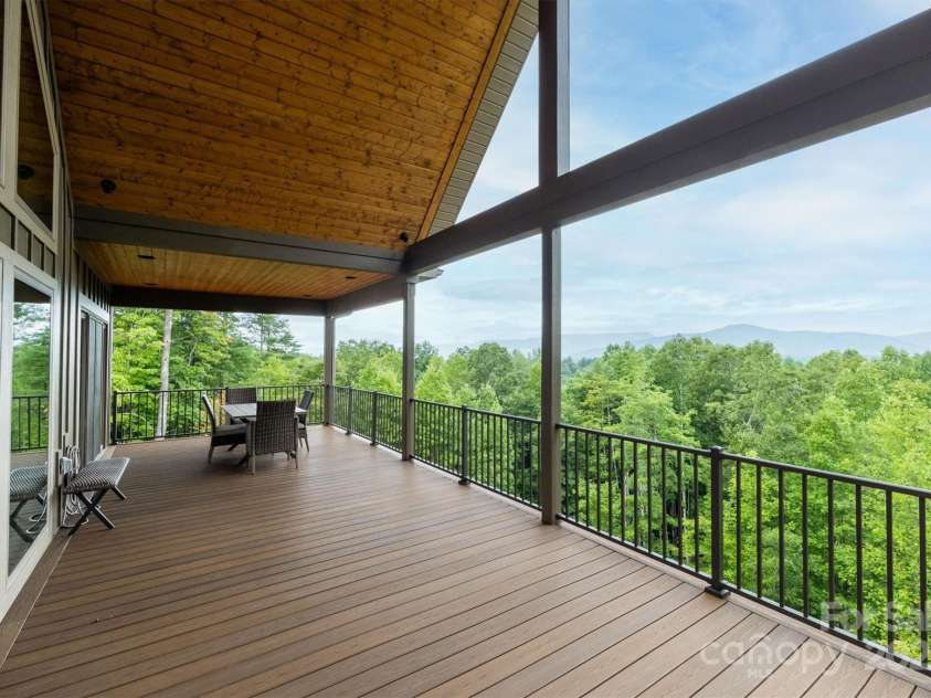 5417 Cedar Cove Way, Lenoir, NC 28645.  MLS# CAR4288277, YatesRealty ID 12235. 