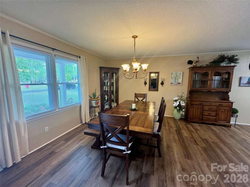 1104 Amigo Drive, Concord, NC 28025.  MLS# CAR4369171, YatesRealty ID 12236. 