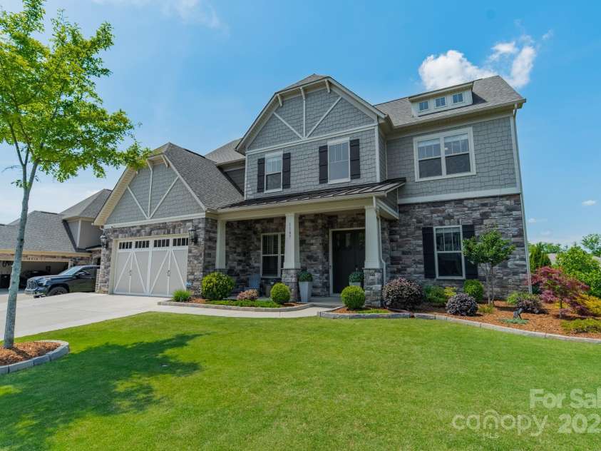 1107 Castle Road, Indian Land, SC 29707.  MLS# CAR4252791, YatesRealty ID 12237. 1107 Castle Rd, Indian Land, SC 29707