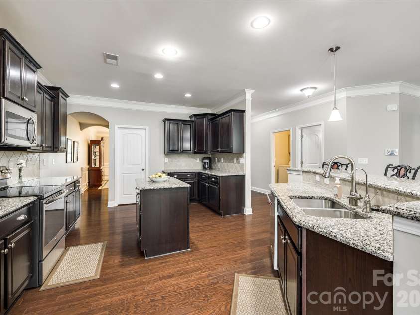 1129 Black Walnut Road, Clover, SC 29710.  MLS# CAR4334116, YatesRealty ID 12238. 