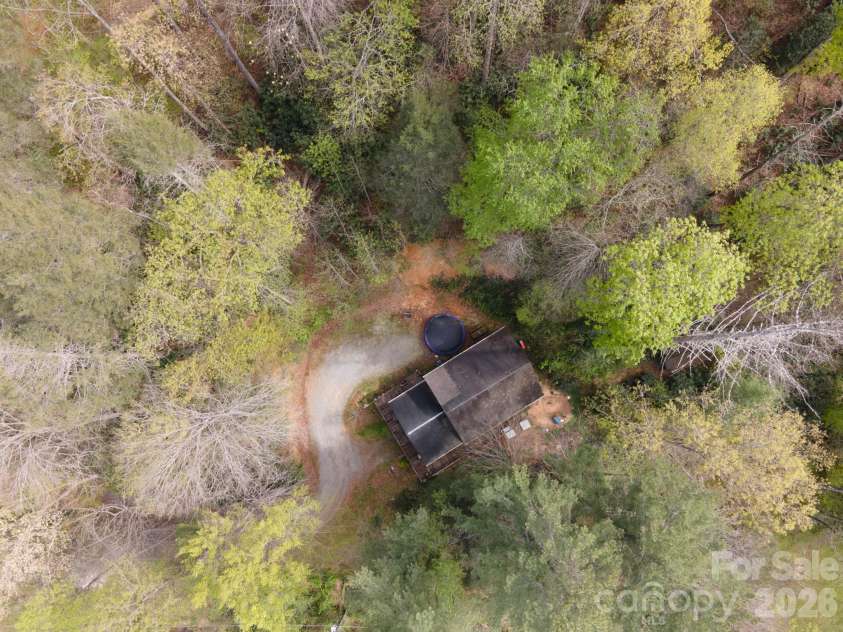 2090 Zacks Fork Road, Lenoir, NC 28645.  MLS# CAR4369438, YatesRealty ID 12239. 