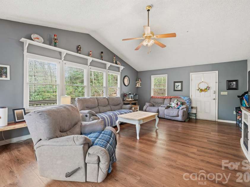 2090 Zacks Fork Road, Lenoir, NC 28645.  MLS# CAR4369438, YatesRealty ID 12239. 