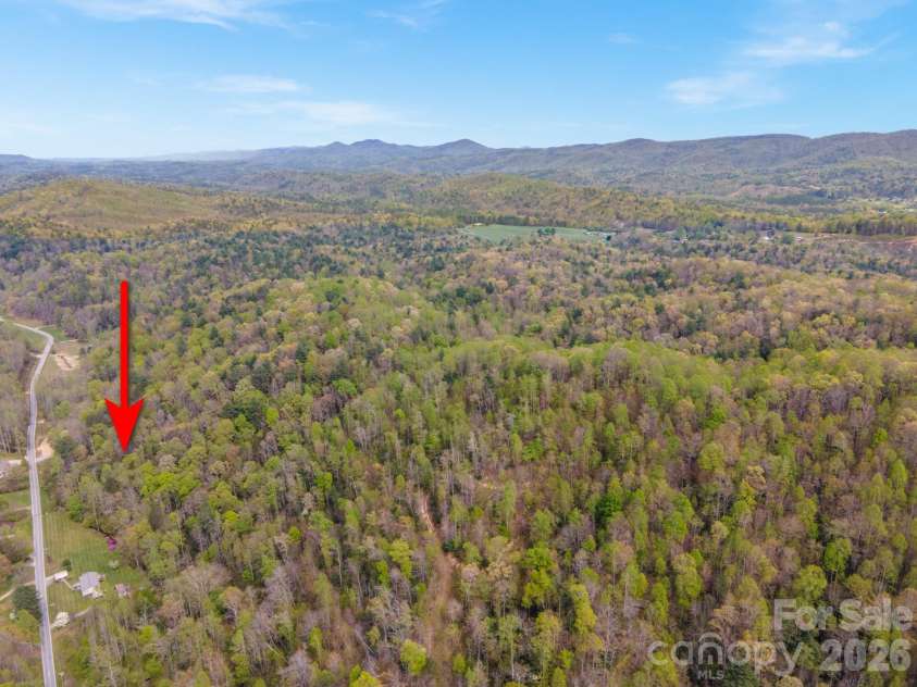 2090 Zacks Fork Road, Lenoir, NC 28645.  MLS# CAR4369438, YatesRealty ID 12239. 